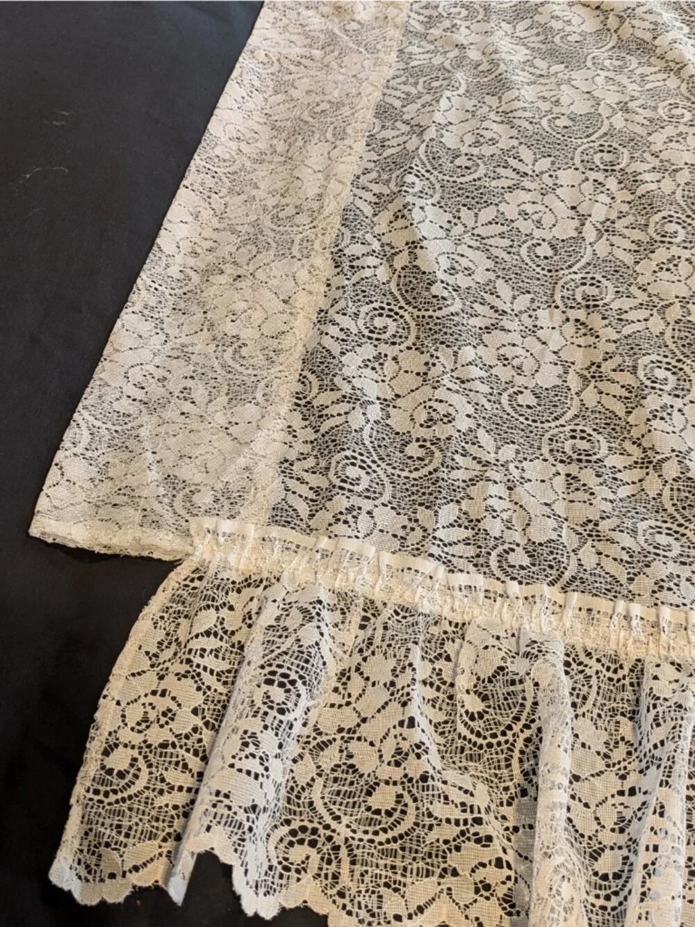 Vintage Lace Curtain Panels Set of 2 White Floral Ruffle Edge Boho Cottage 61